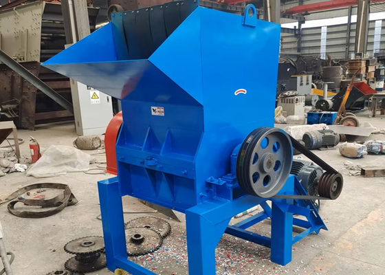 Macchina di frantumazione per il riciclo di bottiglie di plastica per la gestione dei rifiuti di plastica