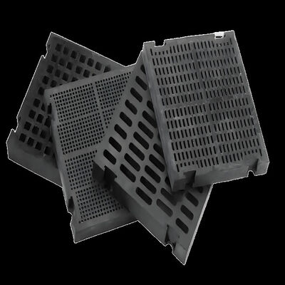 Pannello vagliante in gomma spessa 25mm con durezza 40 Shore A e 60 Shore A per resistenza all'abrasione