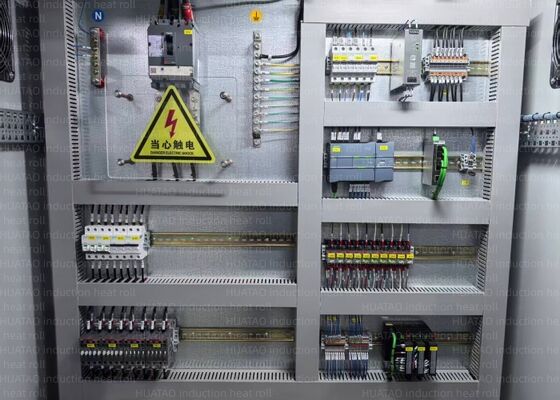 Differenza di temperatura superficiale del rullo di riscaldamento a induzione di carburo di tungsteno o Teflok di placcatura in ceramica con spruzzo di cromo duro entro 1c