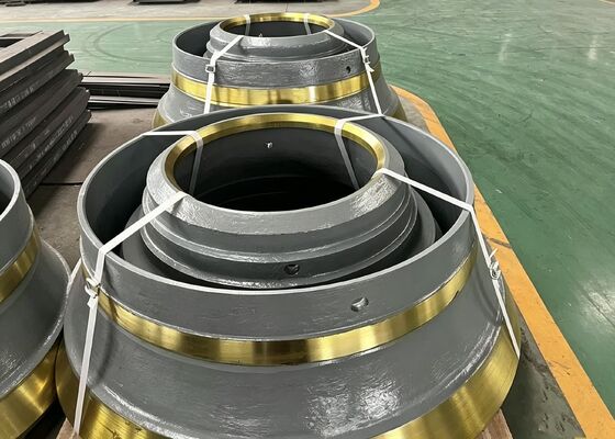 Piastre di usura della mascella in acciaio ad alto manganese per la frantumazione mineraria resistenti all'usura Mn18Cr2 con profilo dentale ottimizzato