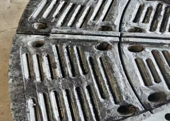 Rivestimenti in gomma resistenti all'abrasione per mulini a sfere con lunga durata di vita e superficie trattata termicamente