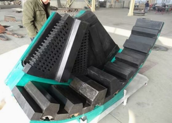 Rivestimenti di gomma con eccellente resistenza agli urti Alta resistenza all'abrasione per una lunga vita utile nella rettifica del minerale