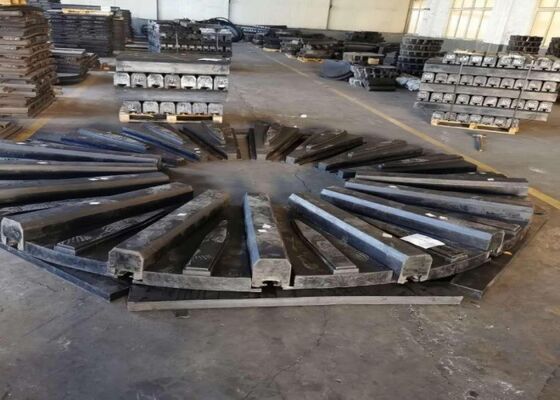 Progettazione di rivestimenti di gomma per attrezzature minerarie a costi di manutenzione ridotti