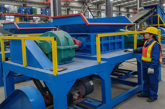 4200kg Trinciatrici a doppio albero per l'uso in fabbrica