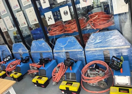 Macchina per sega a muro in cemento per demolizioni e modifiche strutturali